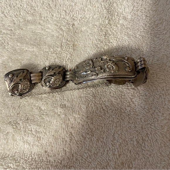 1940s silver tone bracelet - Picture 3 of 3